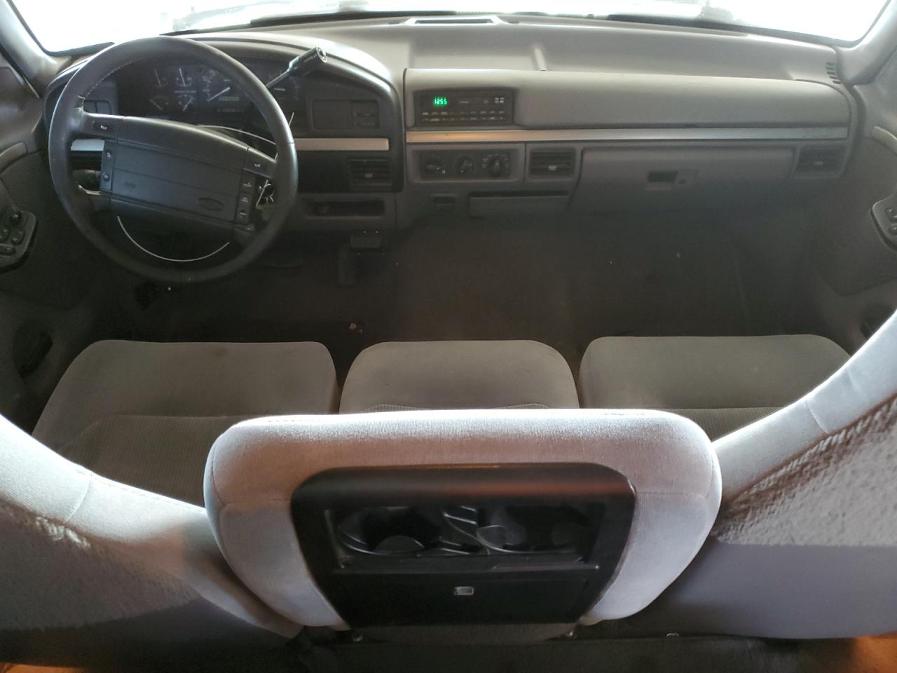 1995 Ford F-150 - Image 8