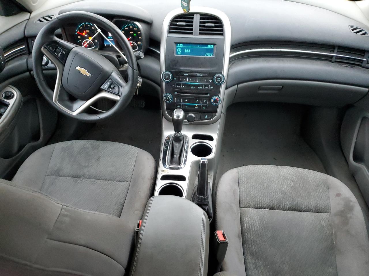 2014 Chevrolet Malibu - Image 8