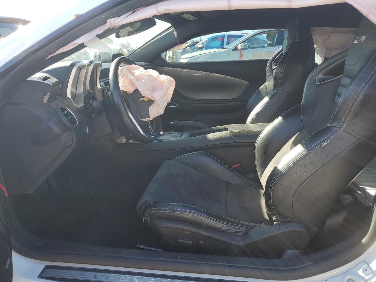 2014 Chevrolet Camaro - Image 7