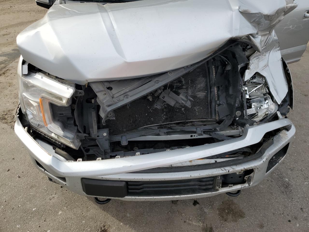 2018 Ford F-150 - Image 13
