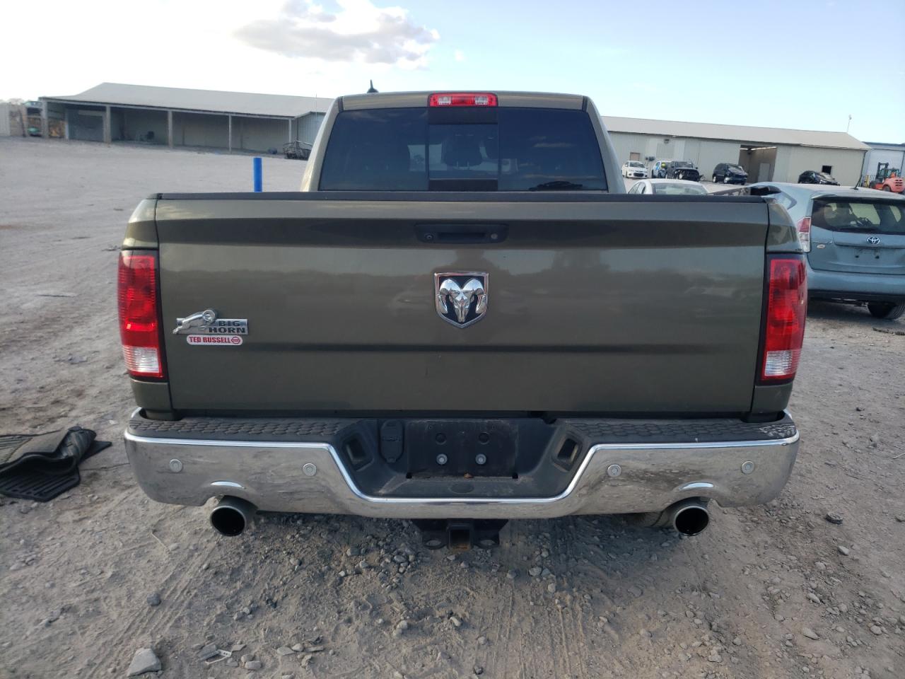 2015 RAM 1500 - Image 6