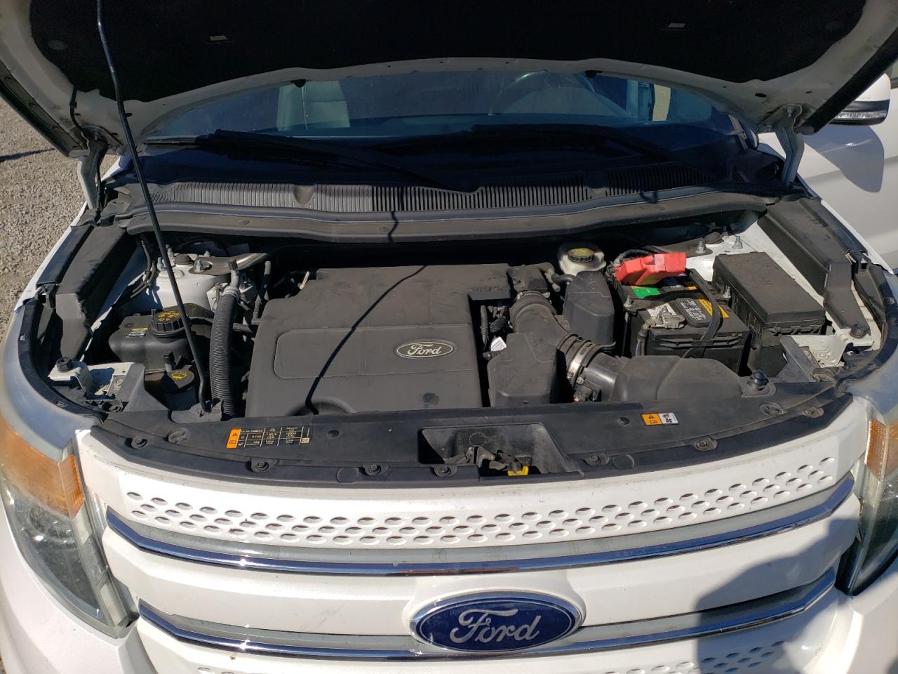 2013 Ford Explorer - Image 13