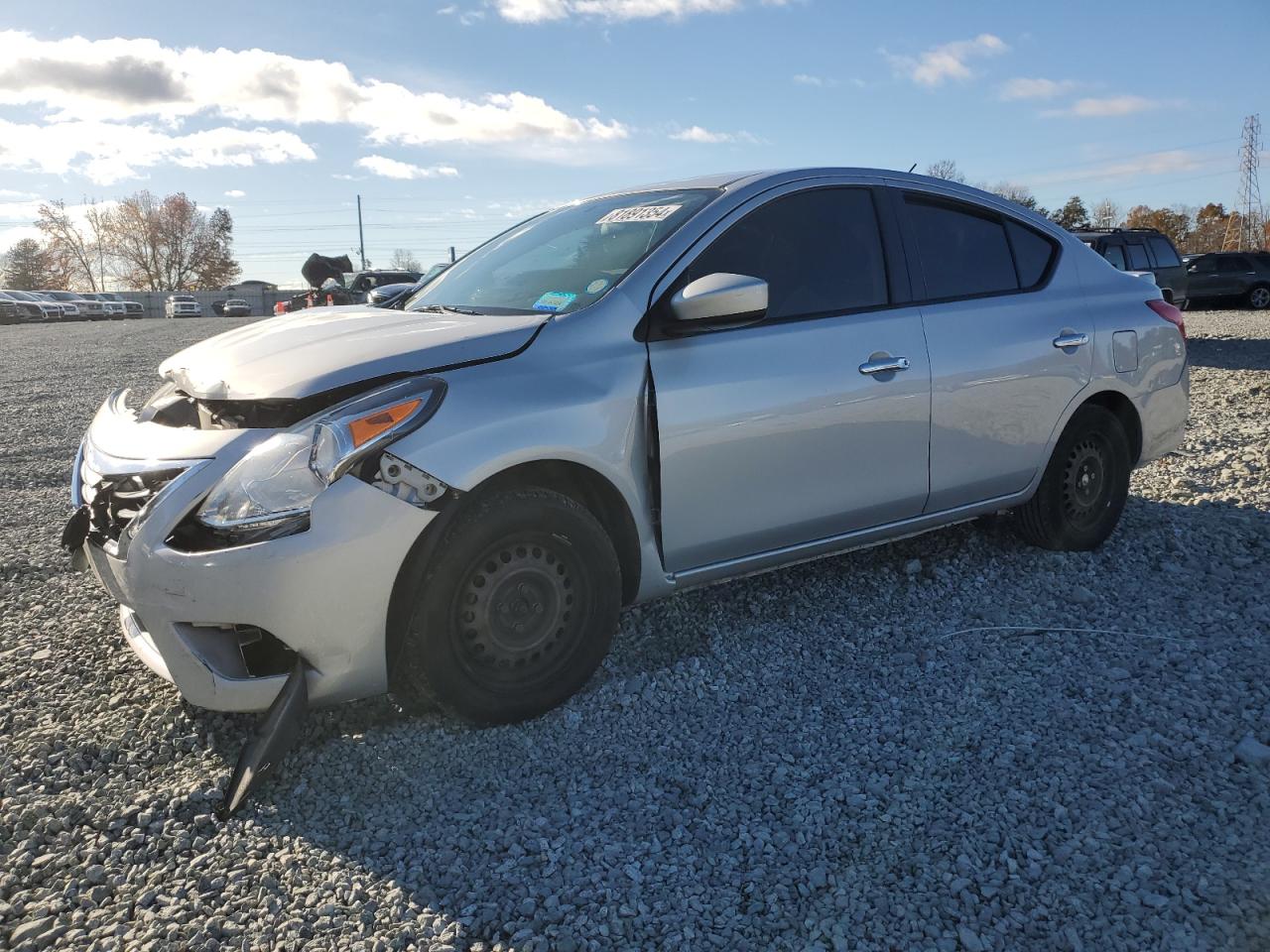 VIN 3N1CN7AP8JL869181 2018 NISSAN VERSA no.1