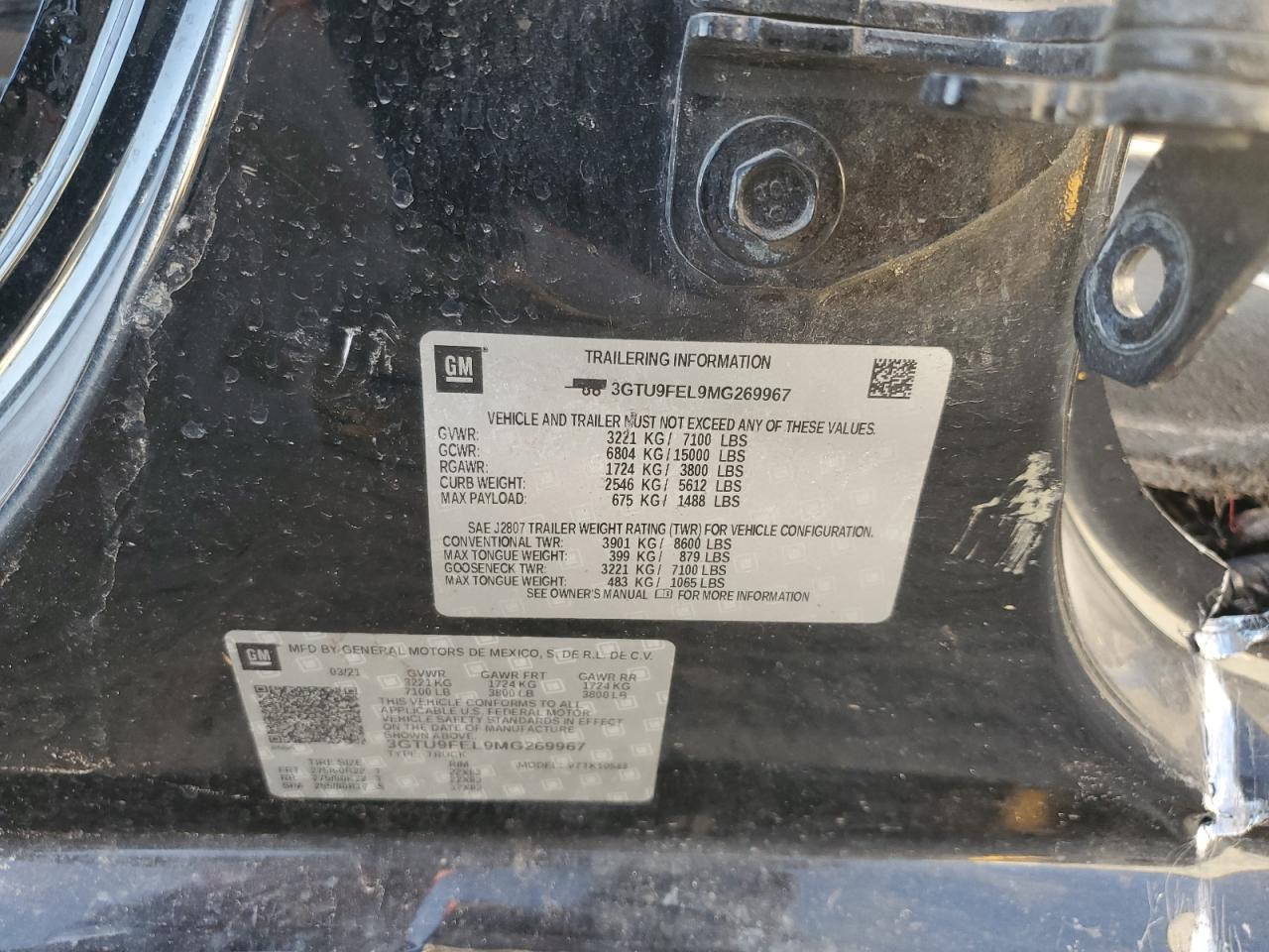 2021 GMC Sierra - Image 13
