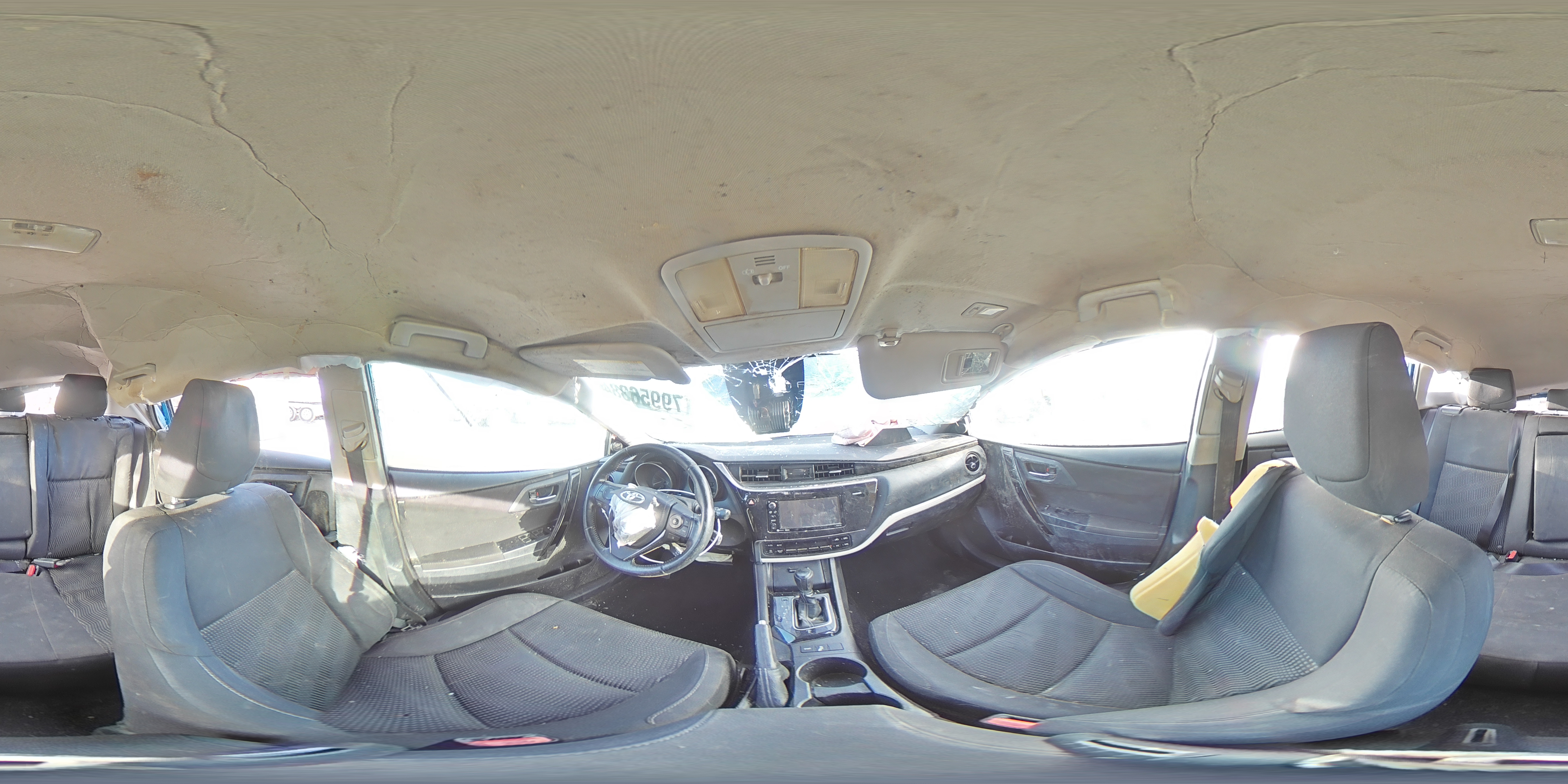 2018 Toyota Corolla - Image 14