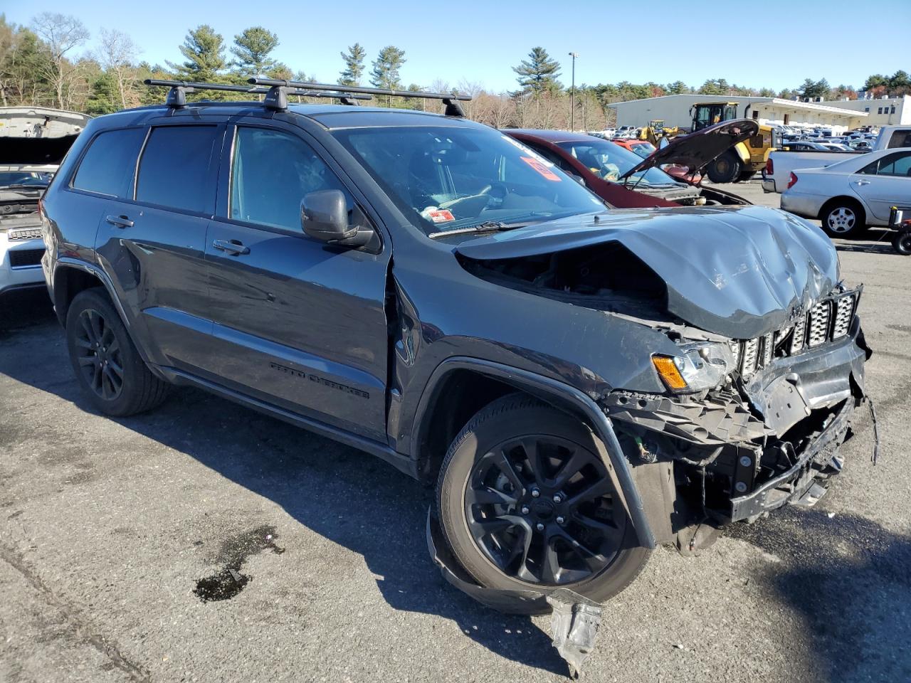 2018 Jeep Grand Cherokee - Image 4