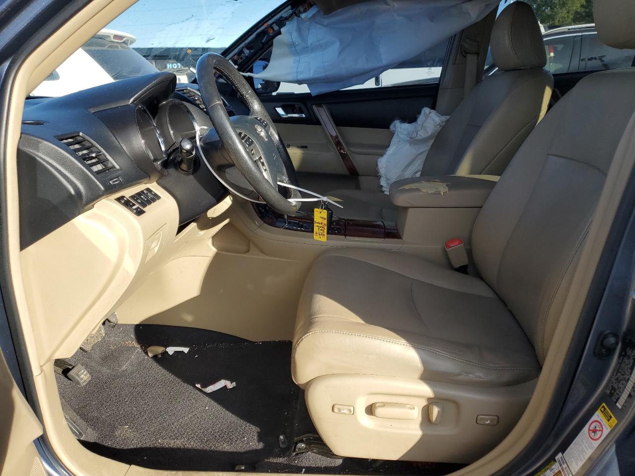2012 Toyota Highlander - Image 7