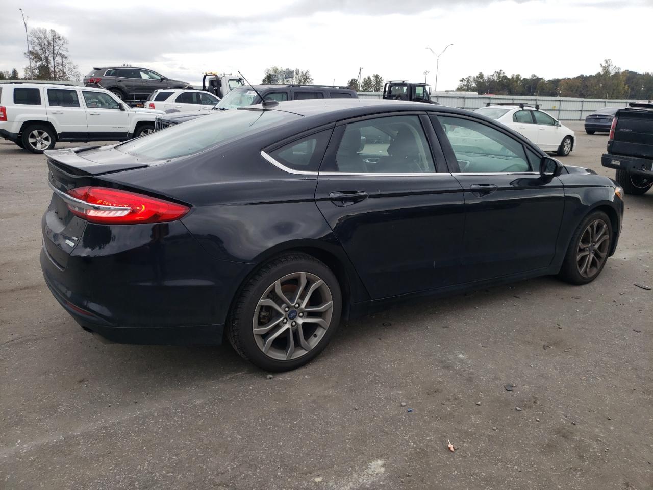 2017 Ford Fusion - Image 3