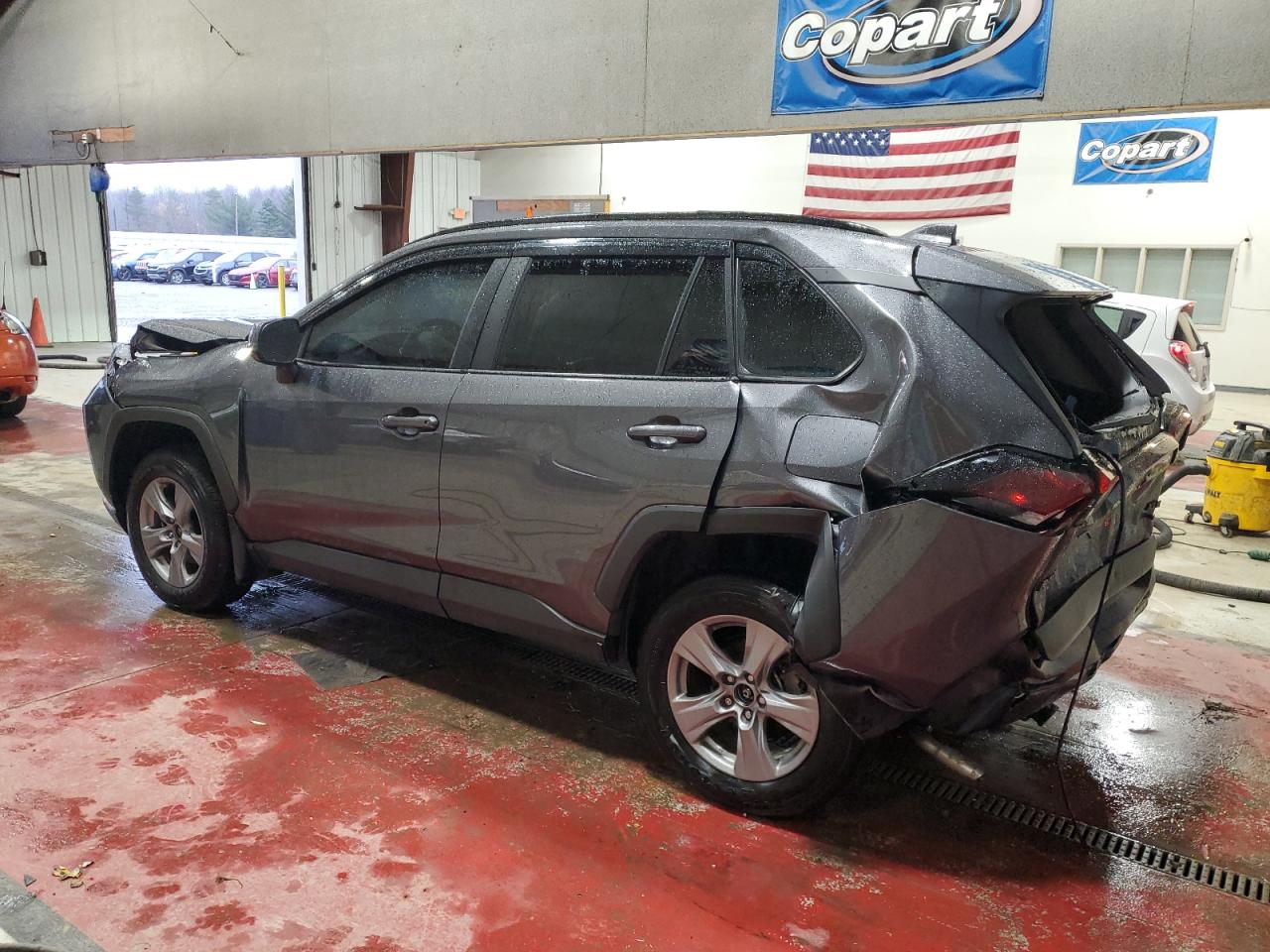 VIN 2T3P1RFV4RW418668 2024 TOYOTA RAV4 no.2