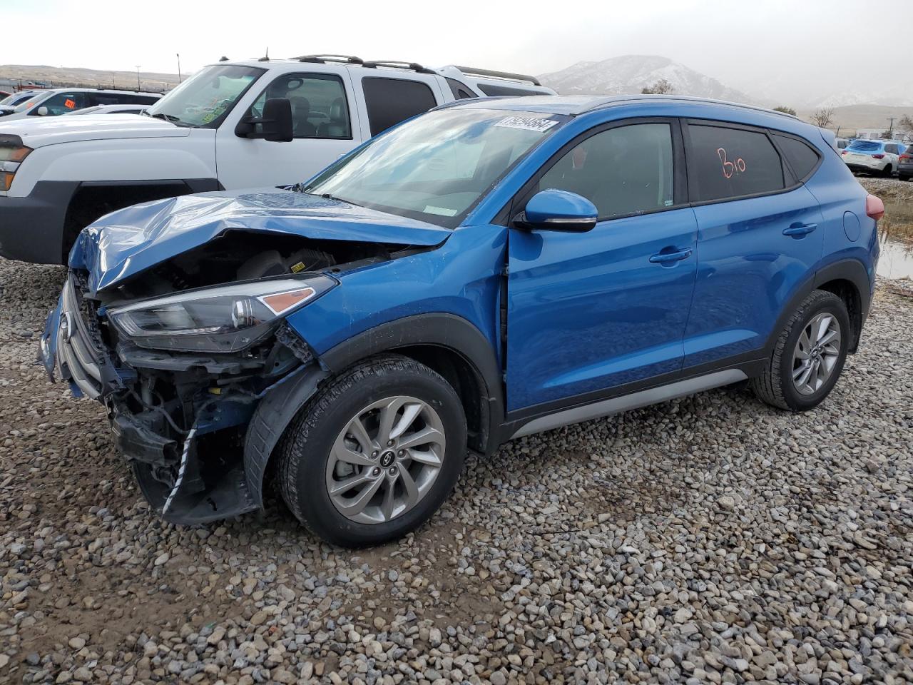 VIN KM8J33A43JU828483 2018 HYUNDAI TUCSON no.1