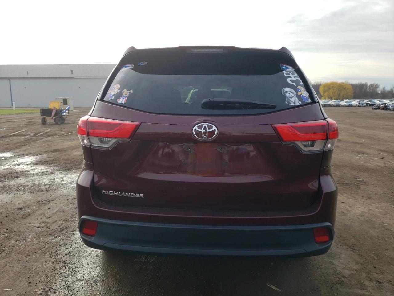 VIN 5TDZZRFH9KS304863 2019 TOYOTA HIGHLANDER no.6