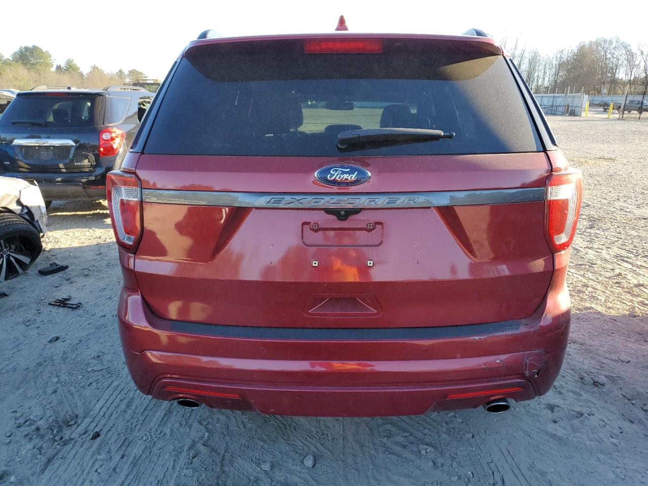 2017 Ford Explorer - Image 6