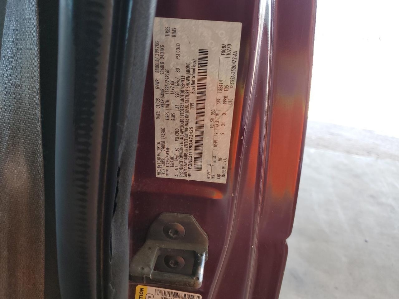 2008 Ford Econoline E350 Super Duty Wagon VIN: 1FBNE31L78DA73425 Lot: 83783695