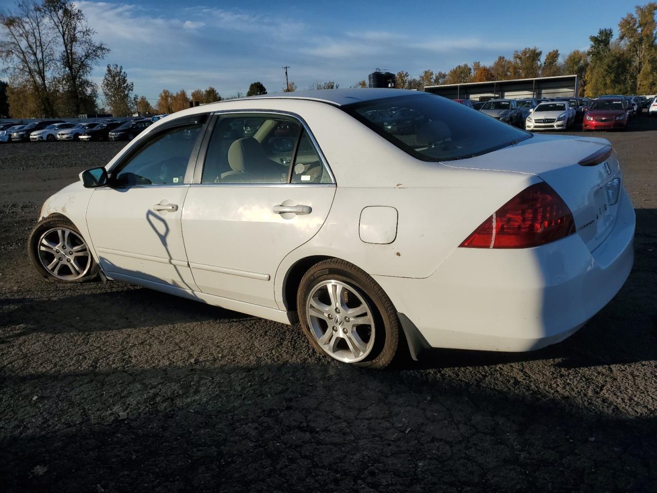 2007 Honda Accord - Image 2