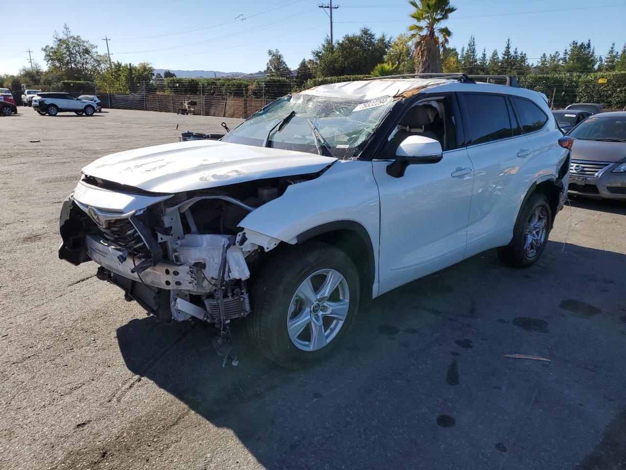 VIN 5TDBZRBH4NS245684 2022 TOYOTA HIGHLANDER no.1