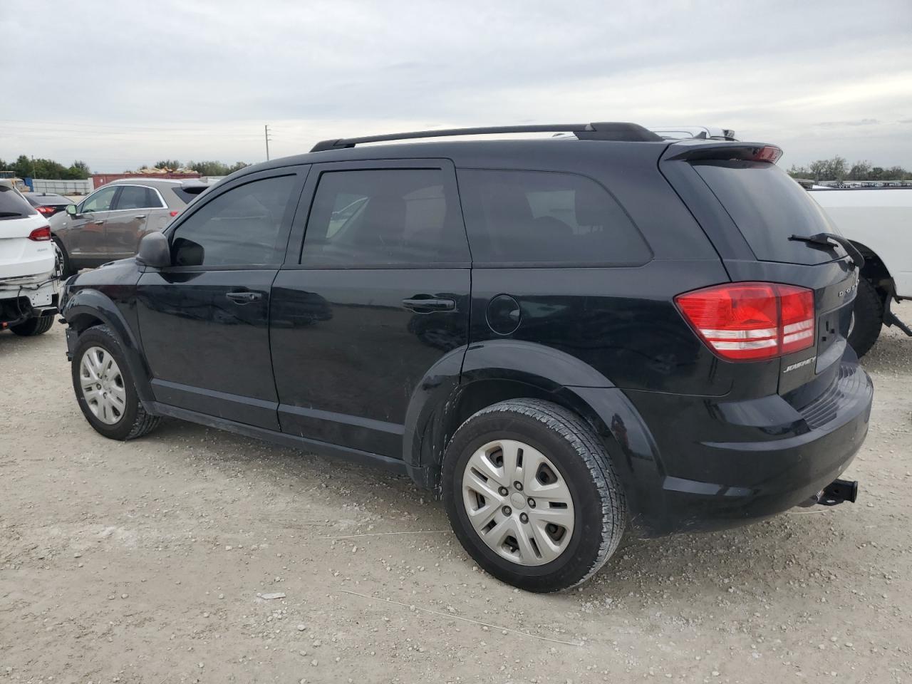 2020 Dodge Journey - Image 2