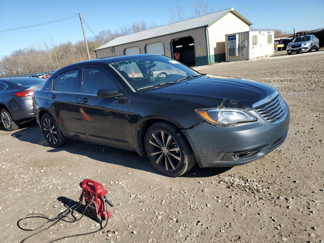 2012 Chrysler 200 - Image 4