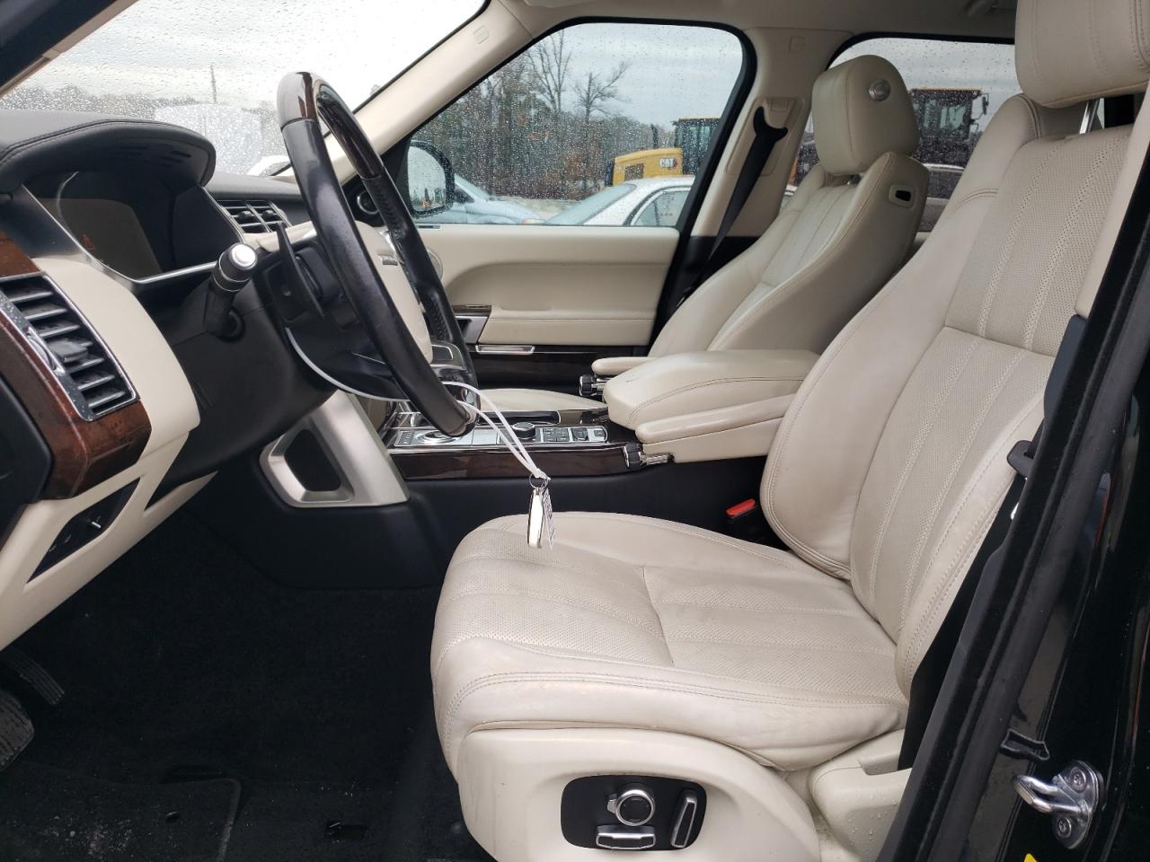 2017 Land Rover Range Rover - Image 7
