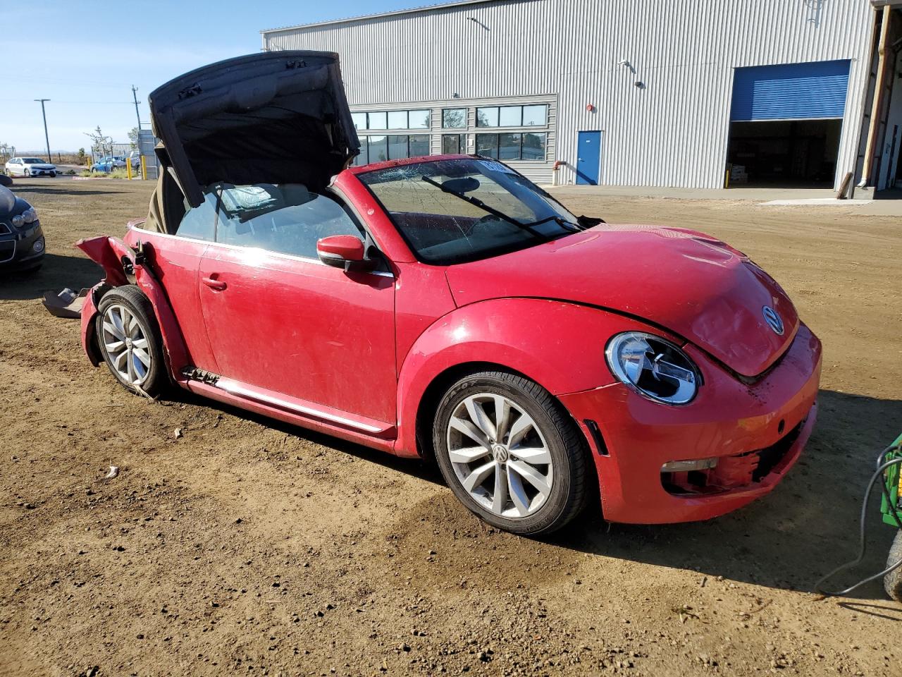 VIN 3VW5A7AT7FM808465 2015 VOLKSWAGEN BEETLE no.4