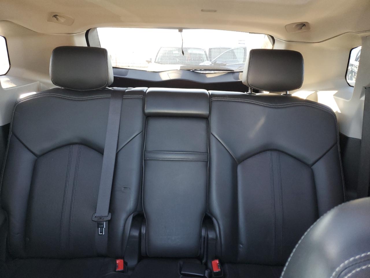 2015 Cadillac SRX - Image 10