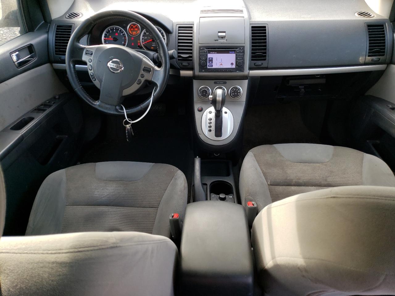 2012 Nissan Sentra - Image 8