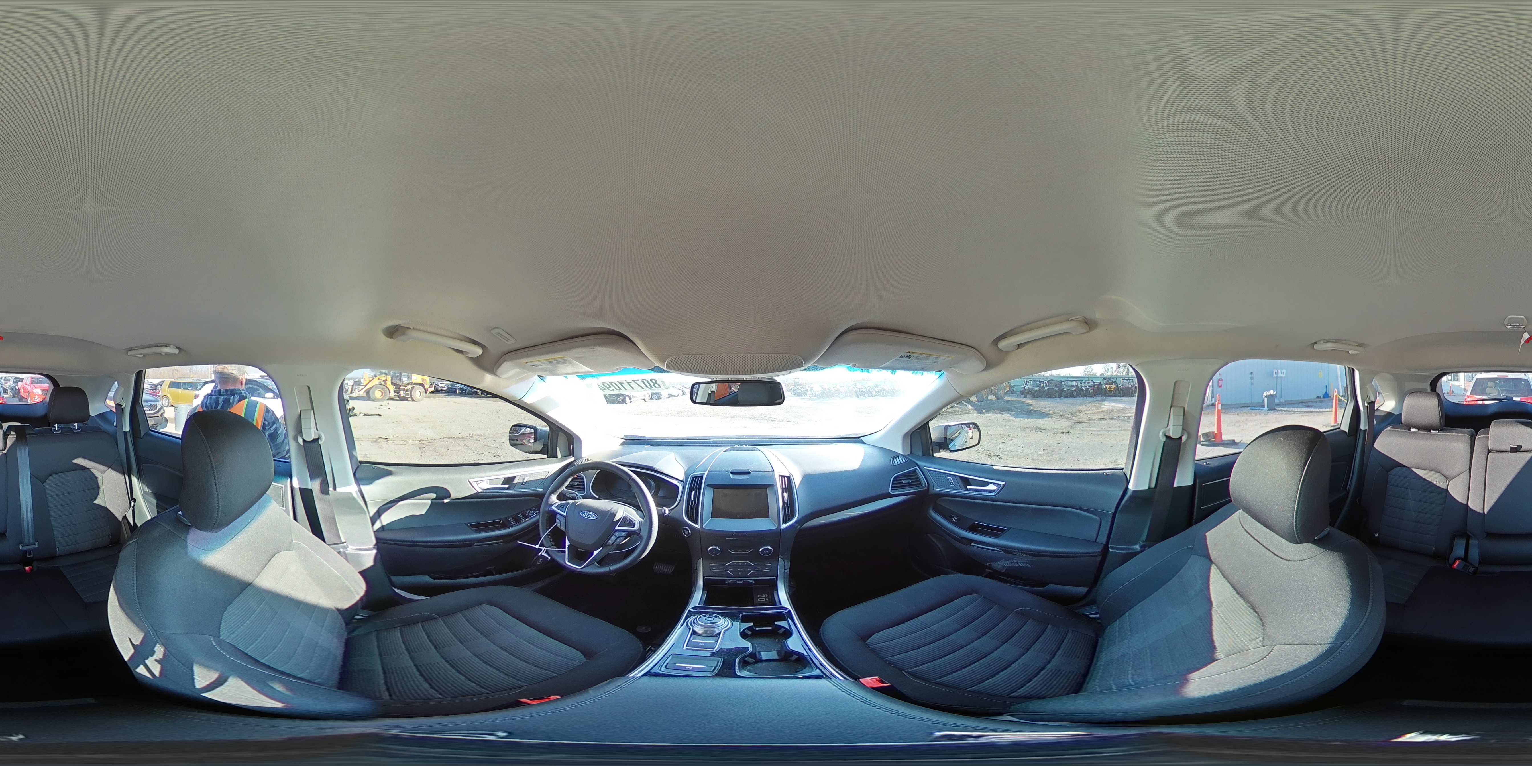 2019 Ford Edge - Image 15