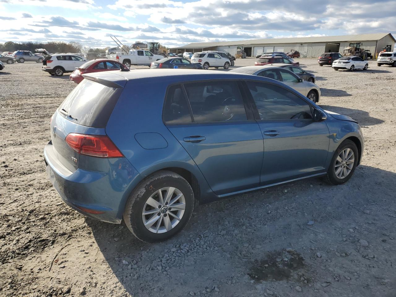 2015 Volkswagen Golf - Image 3