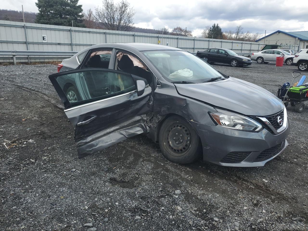 2019 Nissan Sentra - Image 4