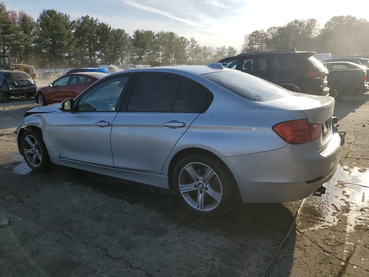 VIN WBA3B5G5XDNS05658 2013 BMW 3 SERIES no.2