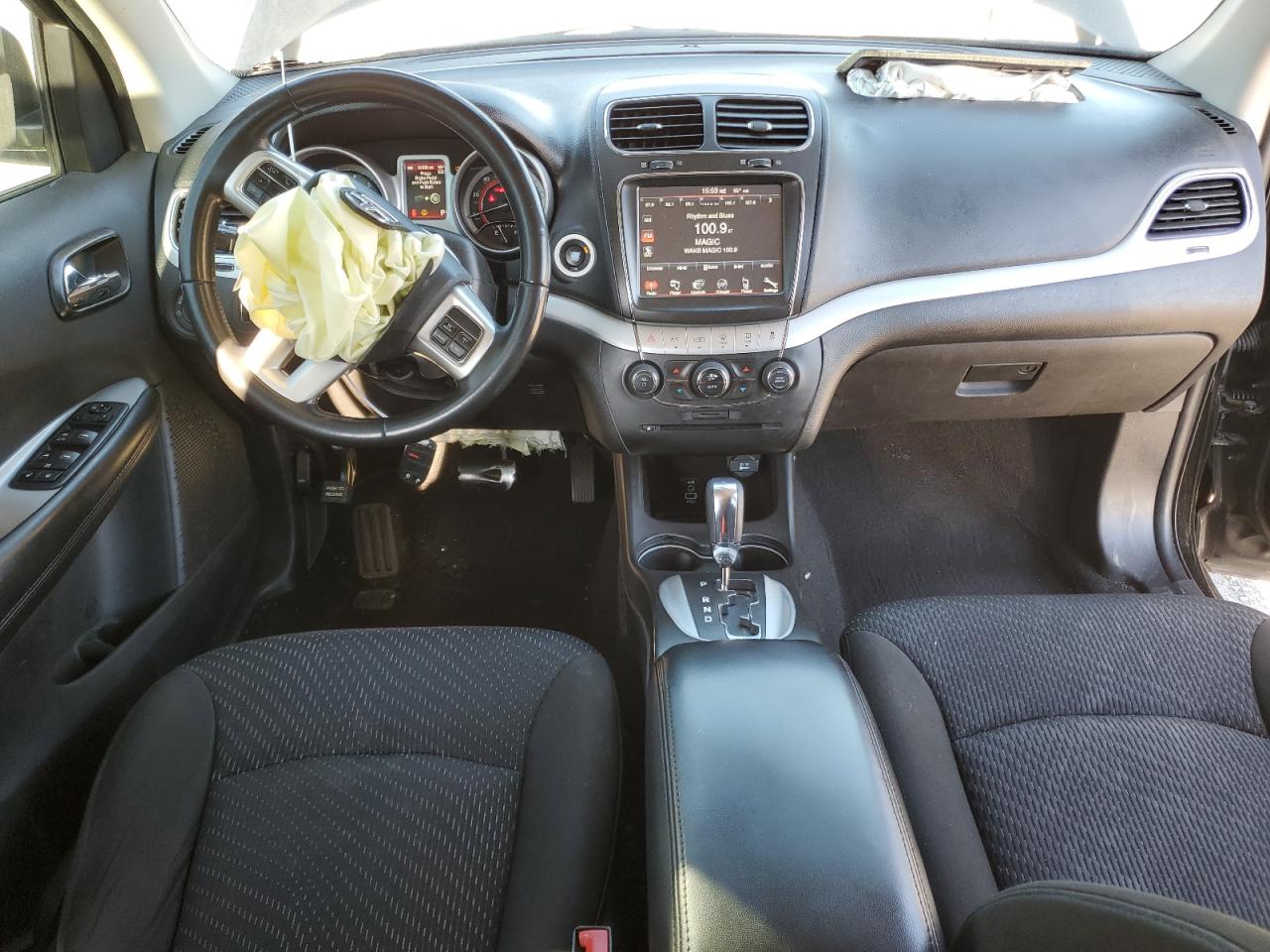 2019 Dodge Journey - Image 8