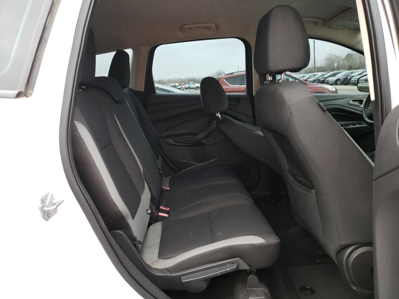 2014 Ford Escape - Image 10
