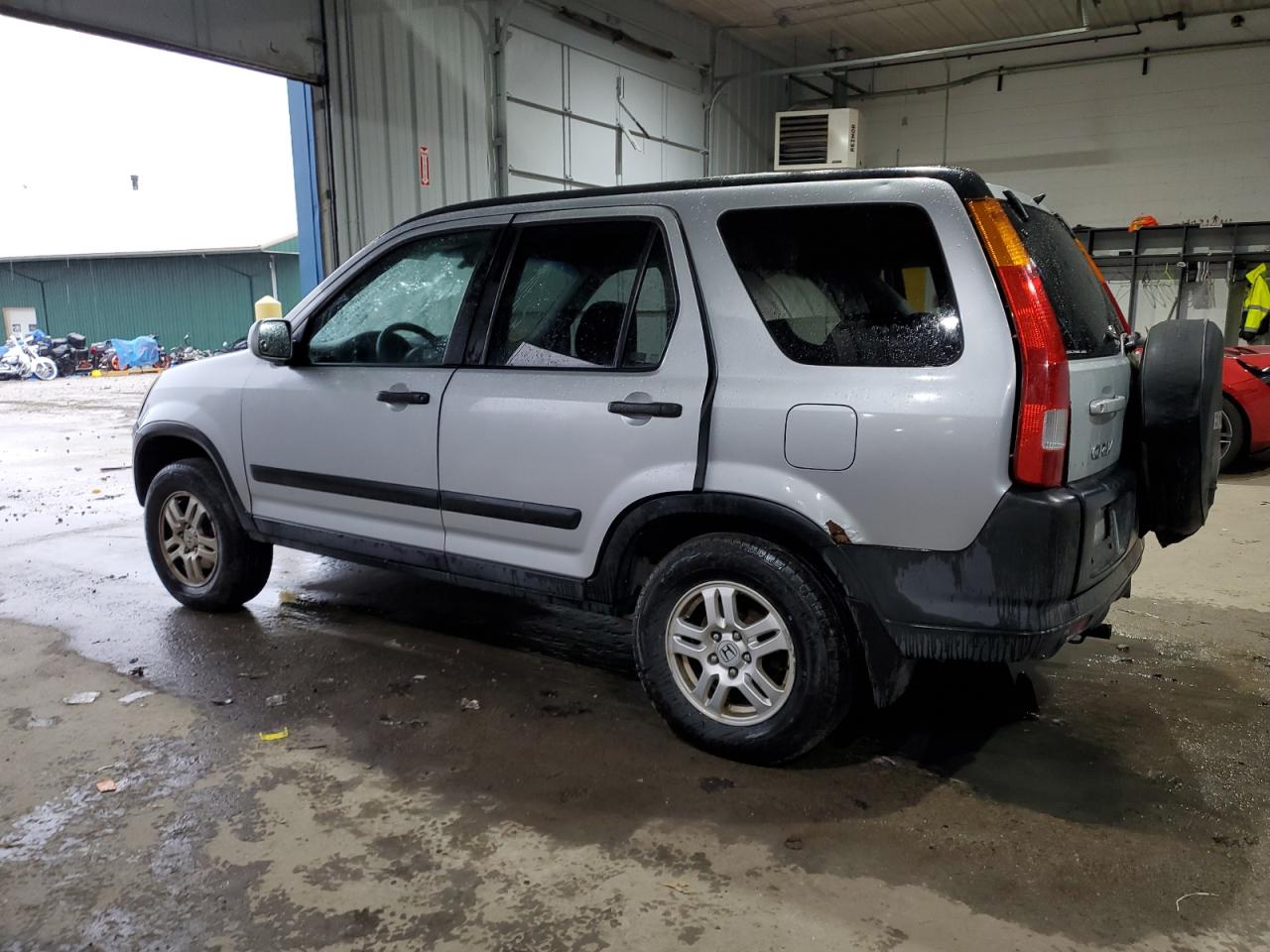 2004 Honda CR-V - Image 2