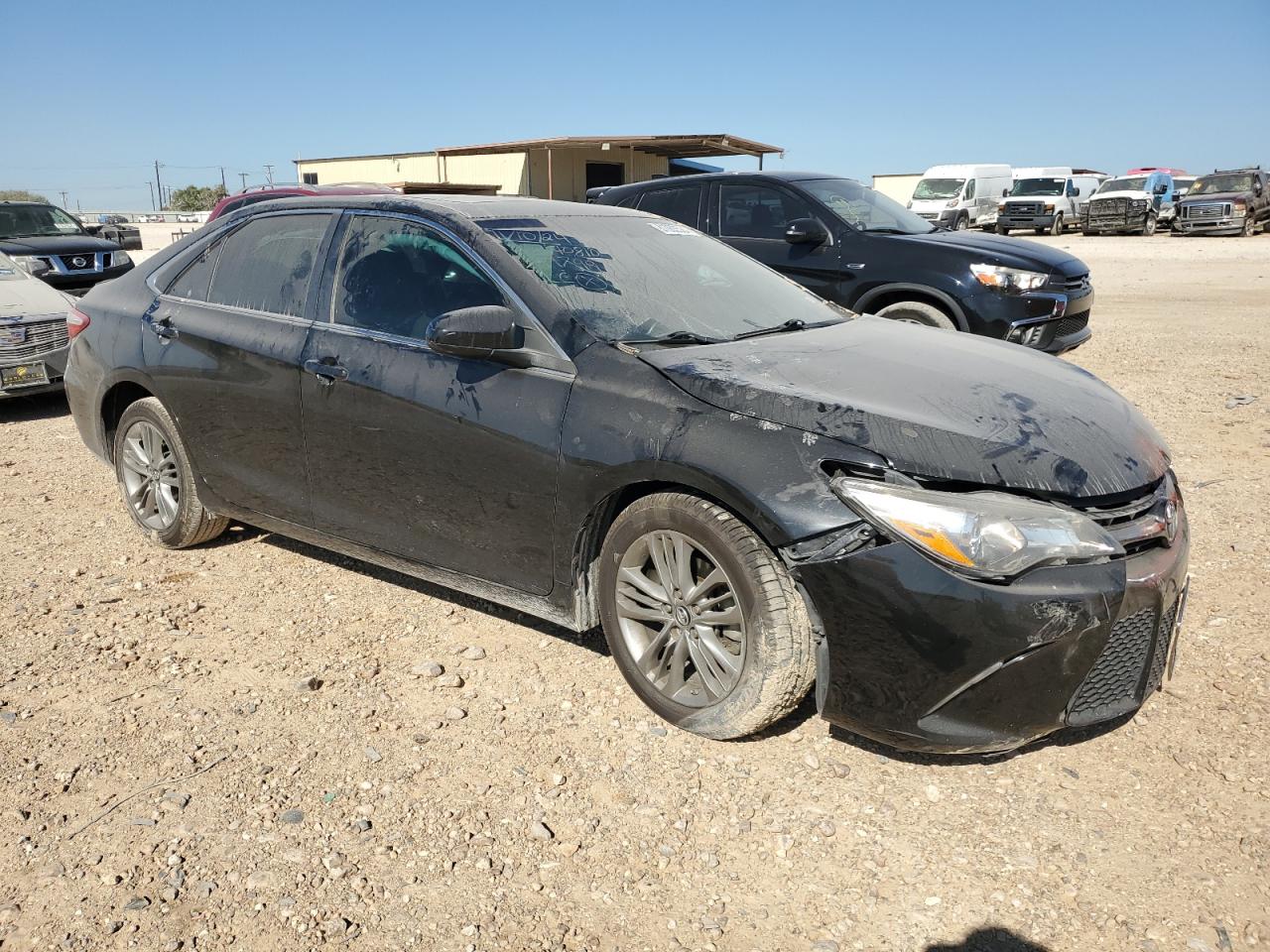 VIN 4T1BF1FK7HU344799 2017 TOYOTA CAMRY no.4