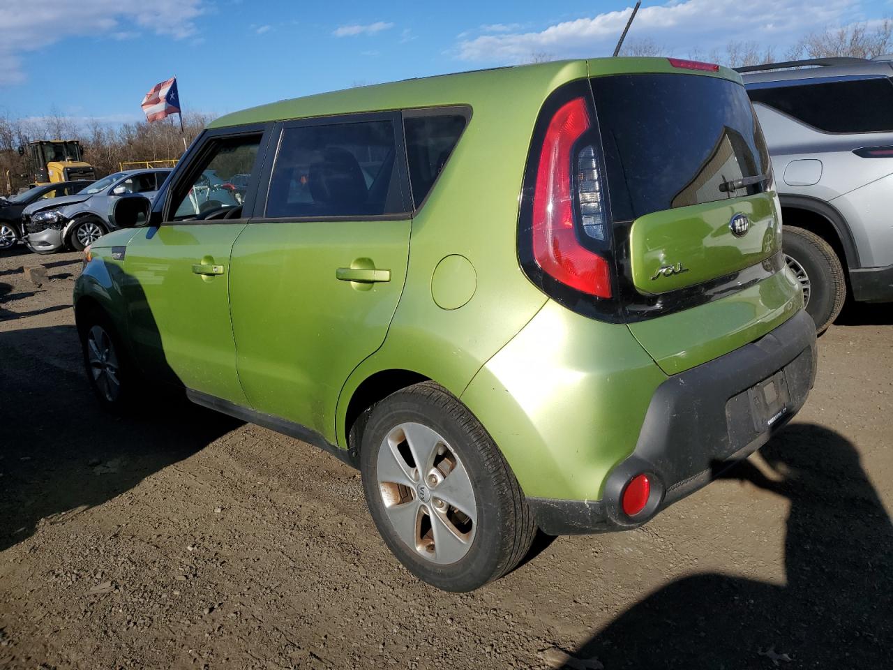 VIN KNDJN2A25E7737405 2014 KIA SOUL no.2