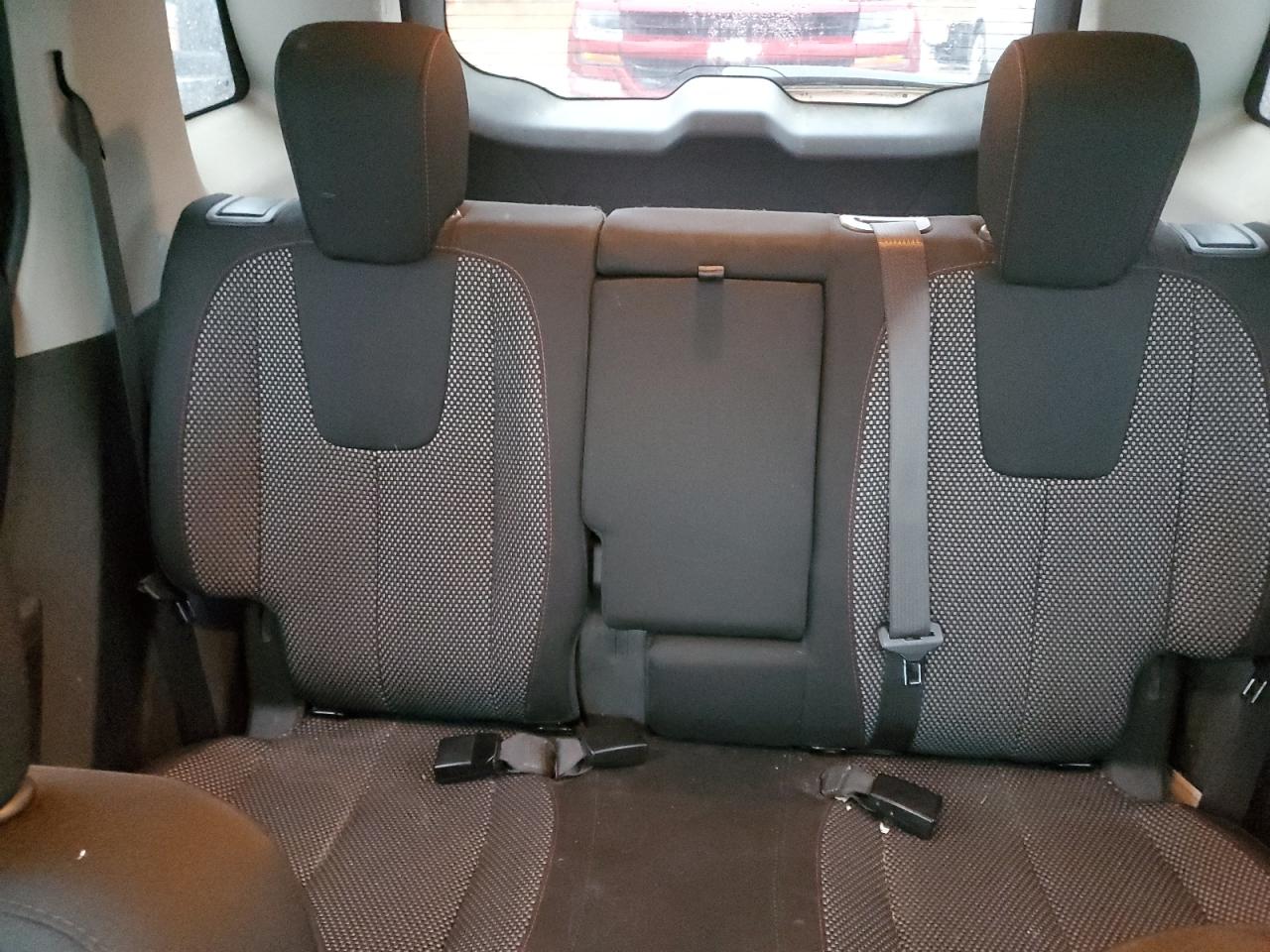 2017 GMC Terrain - Image 10