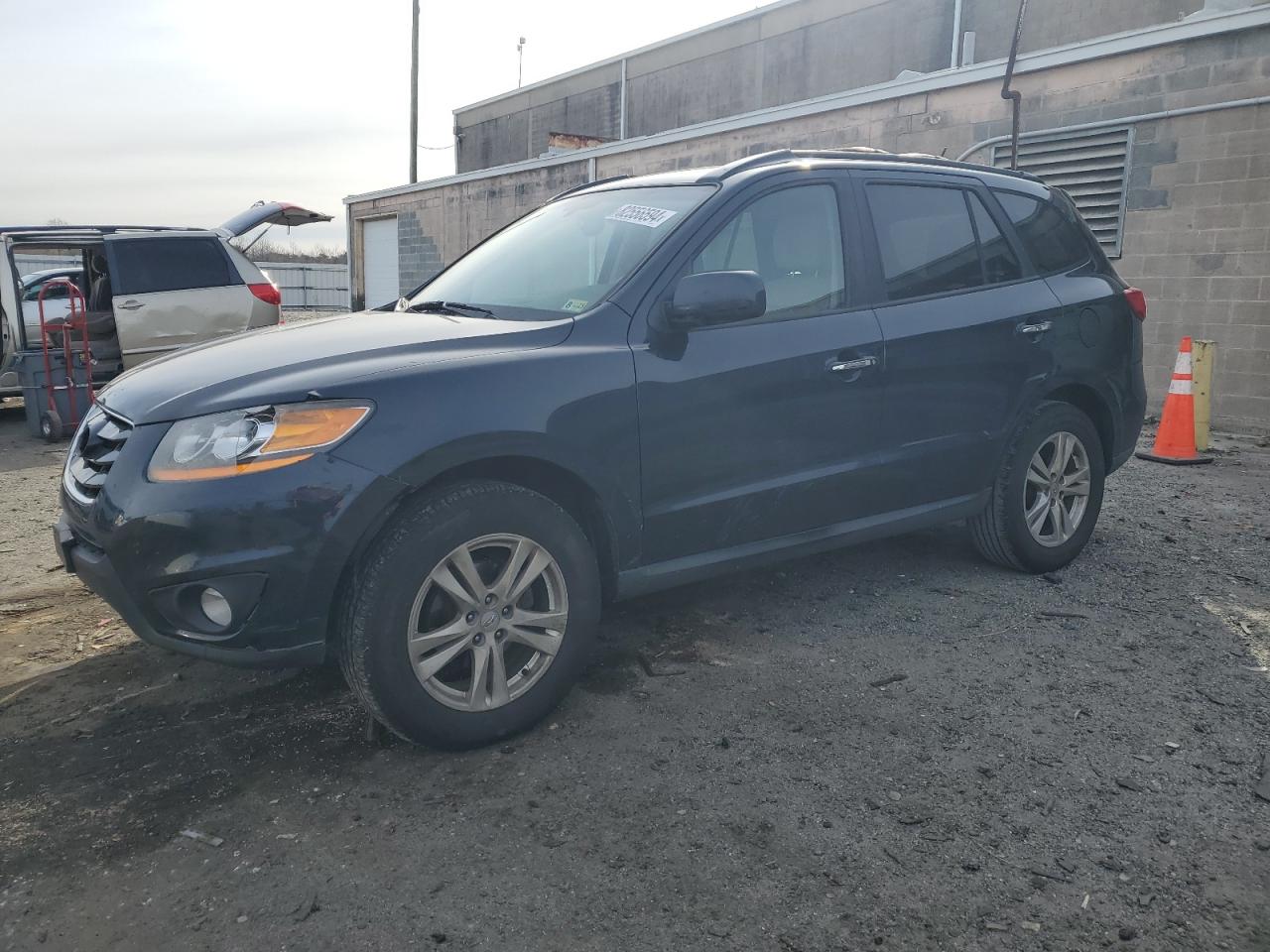 2011 Hyundai Santa Fe - Image 1