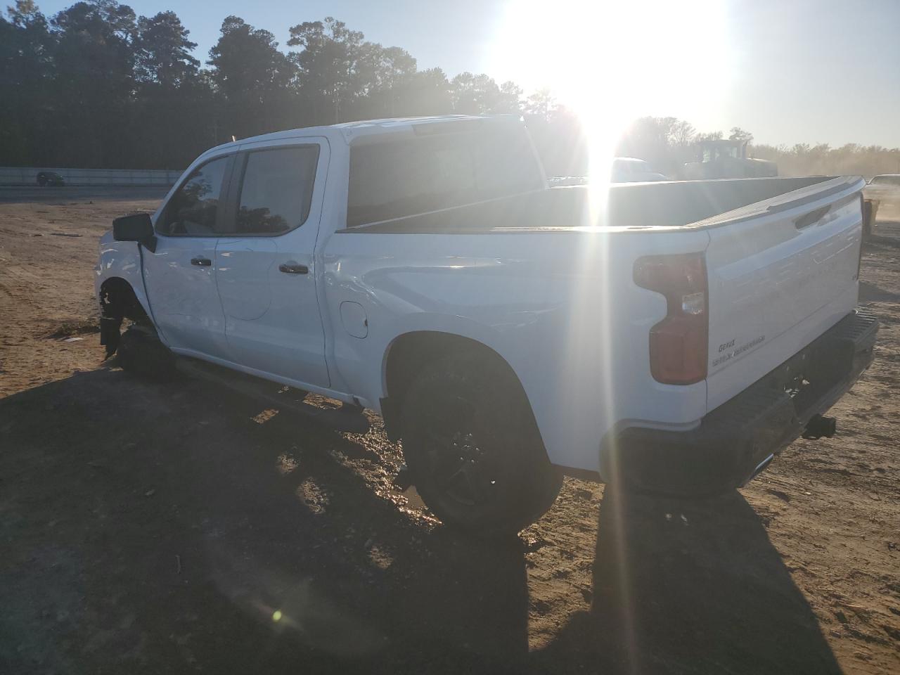 2021 Chevrolet Silverado - Image 2