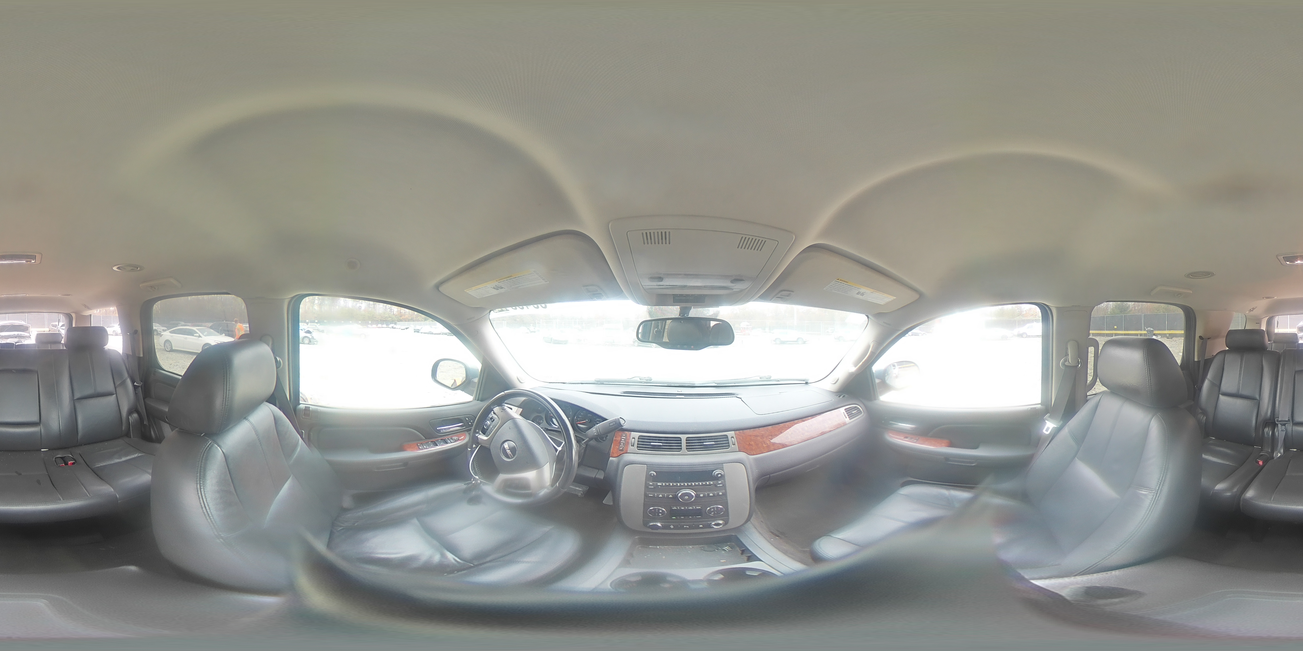 2009 GMC Yukon - Image 13