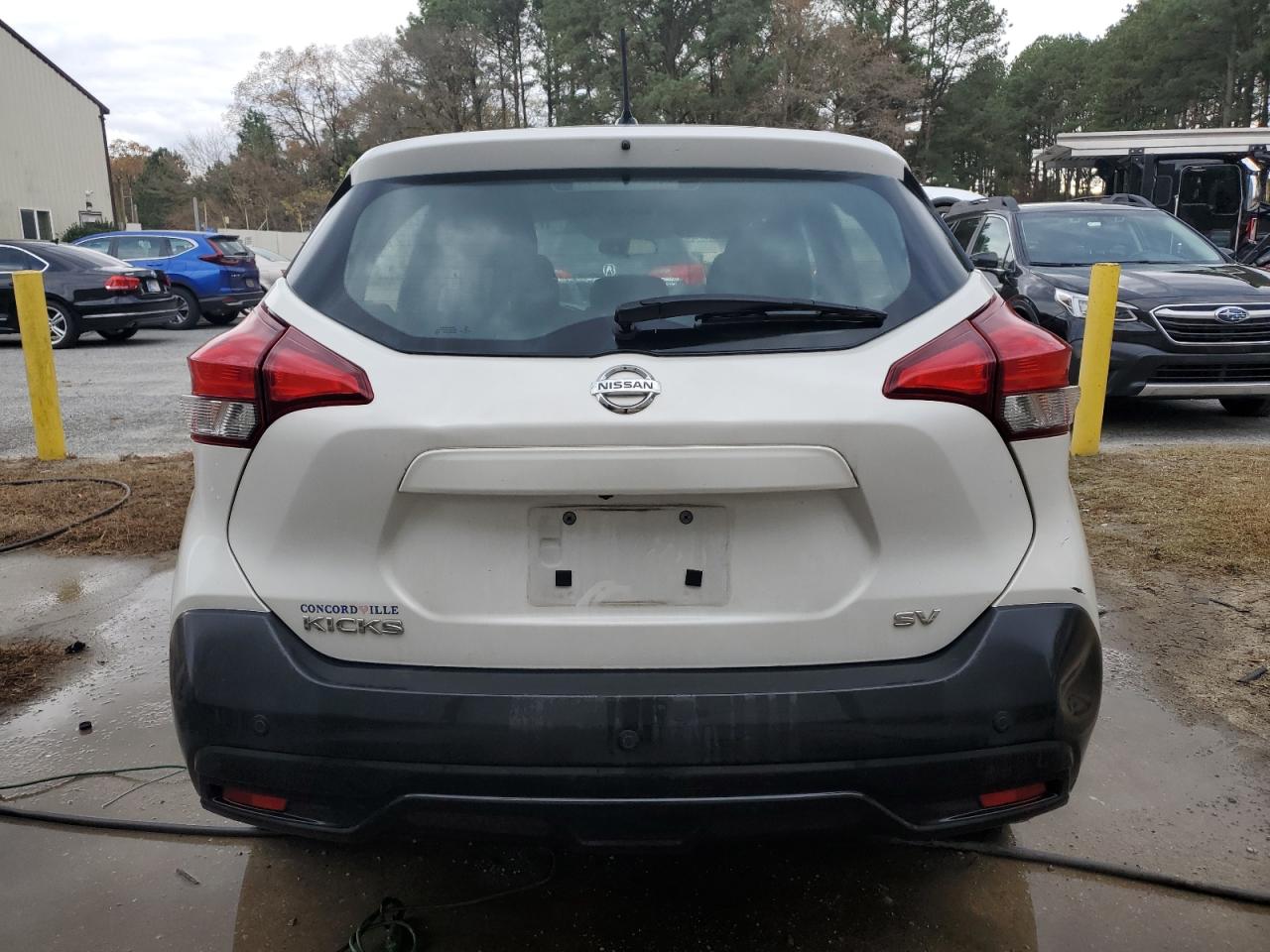 VIN 3N1CP5CU3JL530913 2018 NISSAN KICKS no.6