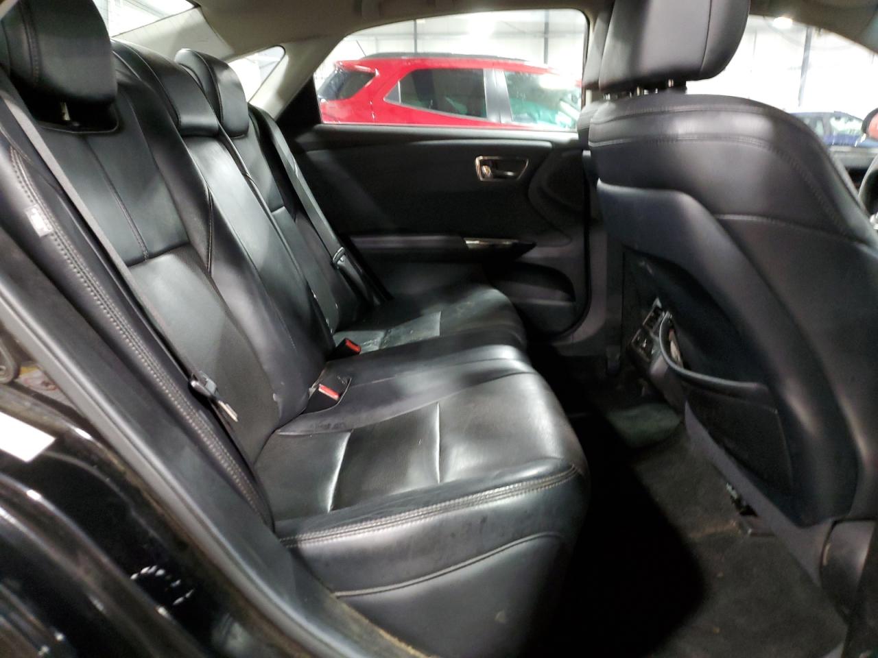 2016 Toyota Avalon - Image 10