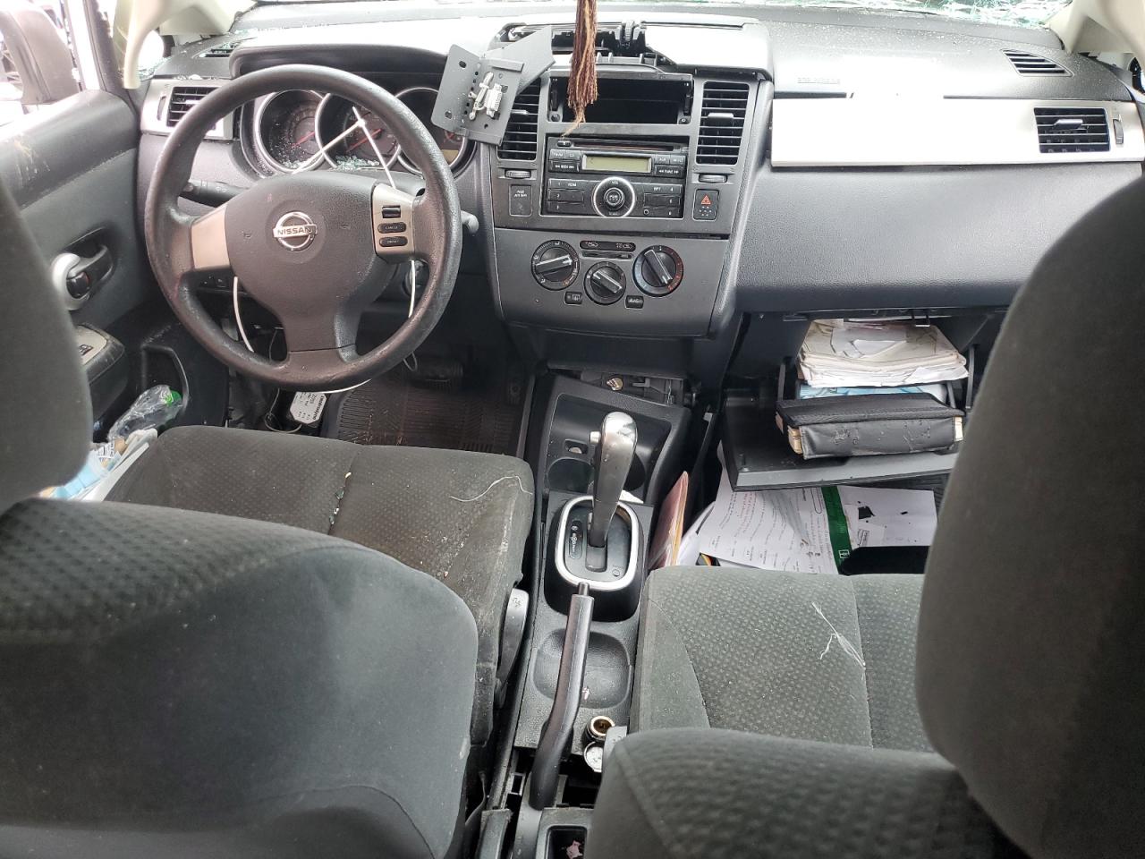 2011 Nissan Versa - Image 8