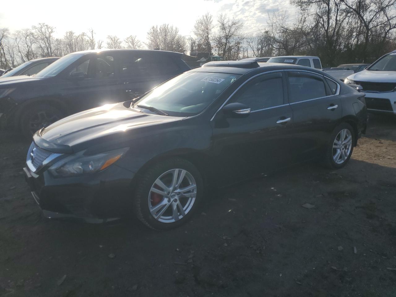 2016 Nissan Altima - Image 1