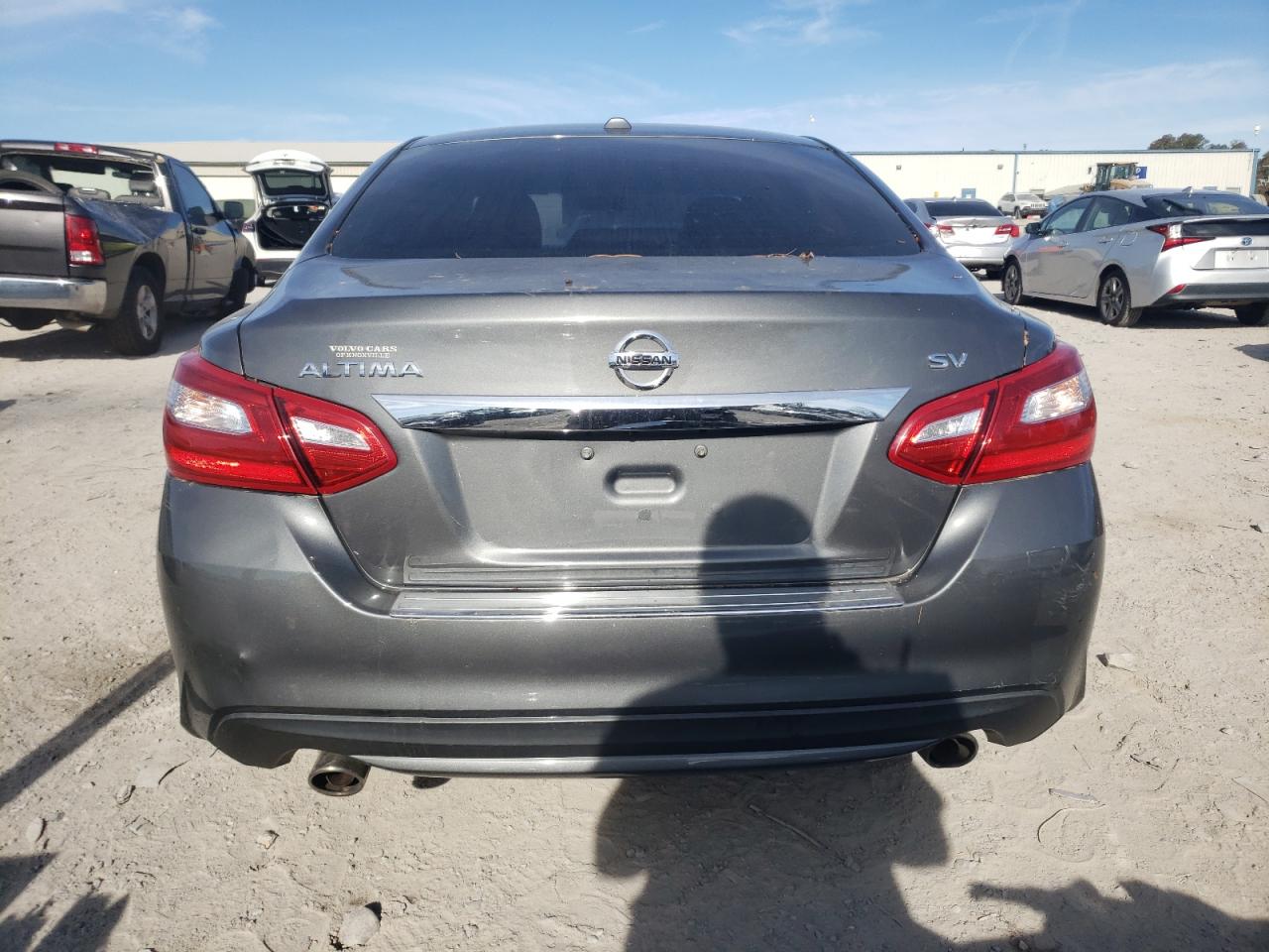 2017 Nissan Altima - Image 6