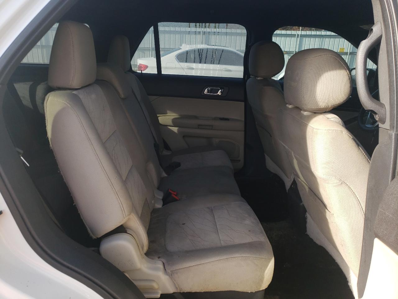 2012 Ford Explorer - Image 11