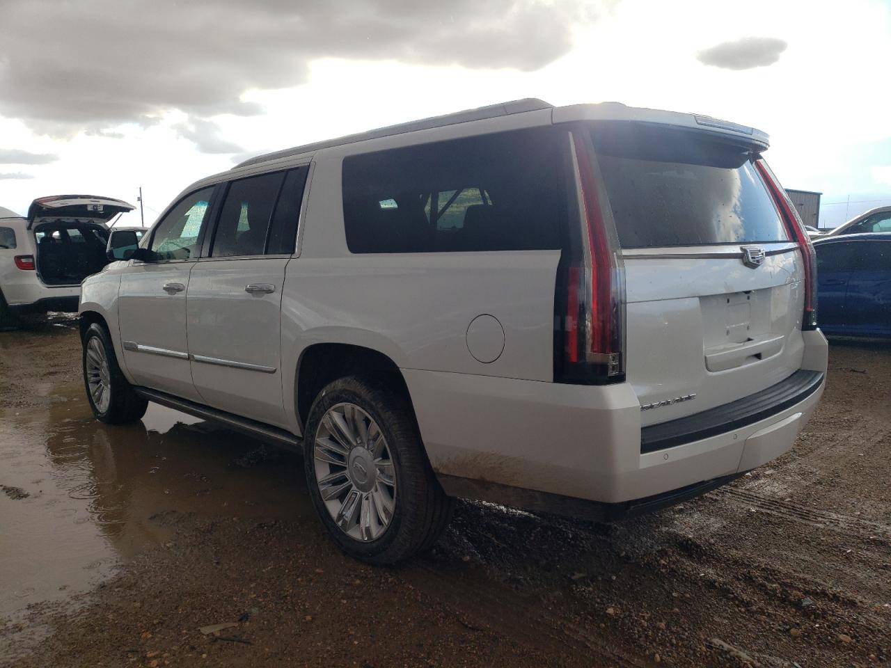 VIN 1GYS4KKJ3GR413917 2016 CADILLAC ESCALADE no.2