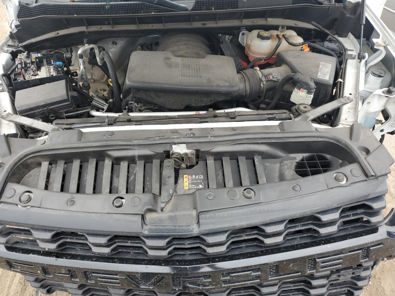 2021 Chevrolet Silverado - Image 12