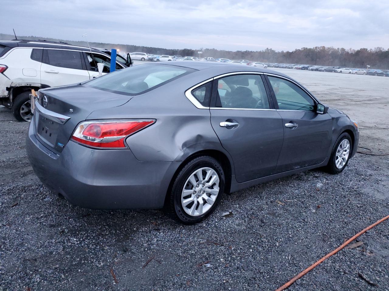 2014 Nissan Altima - Image 3