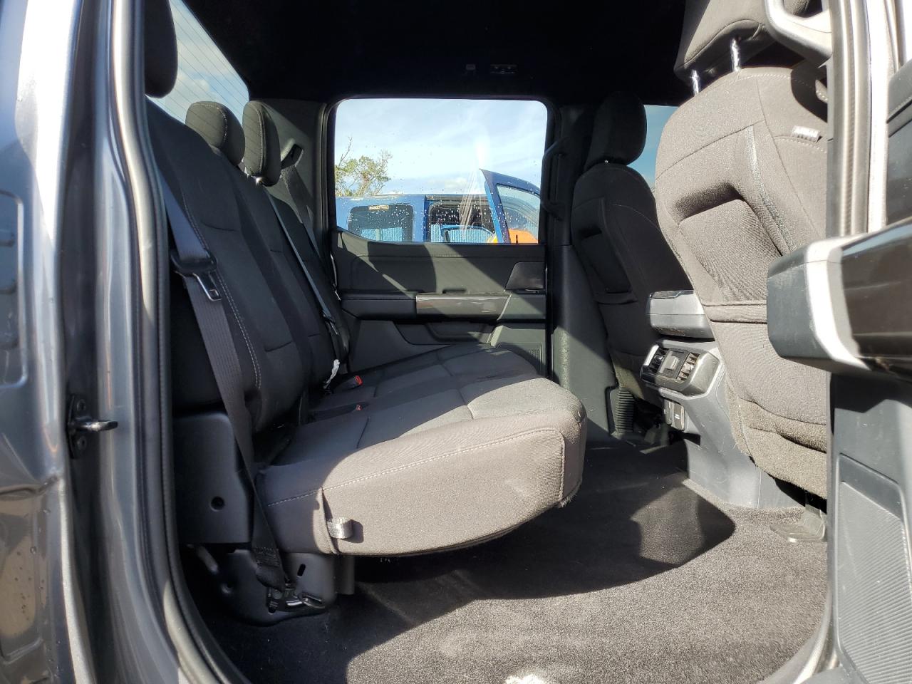 2023 Ford F-150 - Image 10