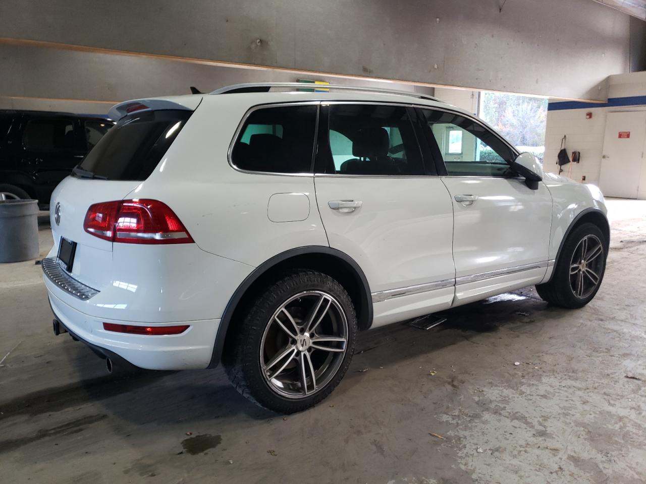 VIN WVGDP9BP4ED014135 2014 VOLKSWAGEN TOUAREG TD no.3