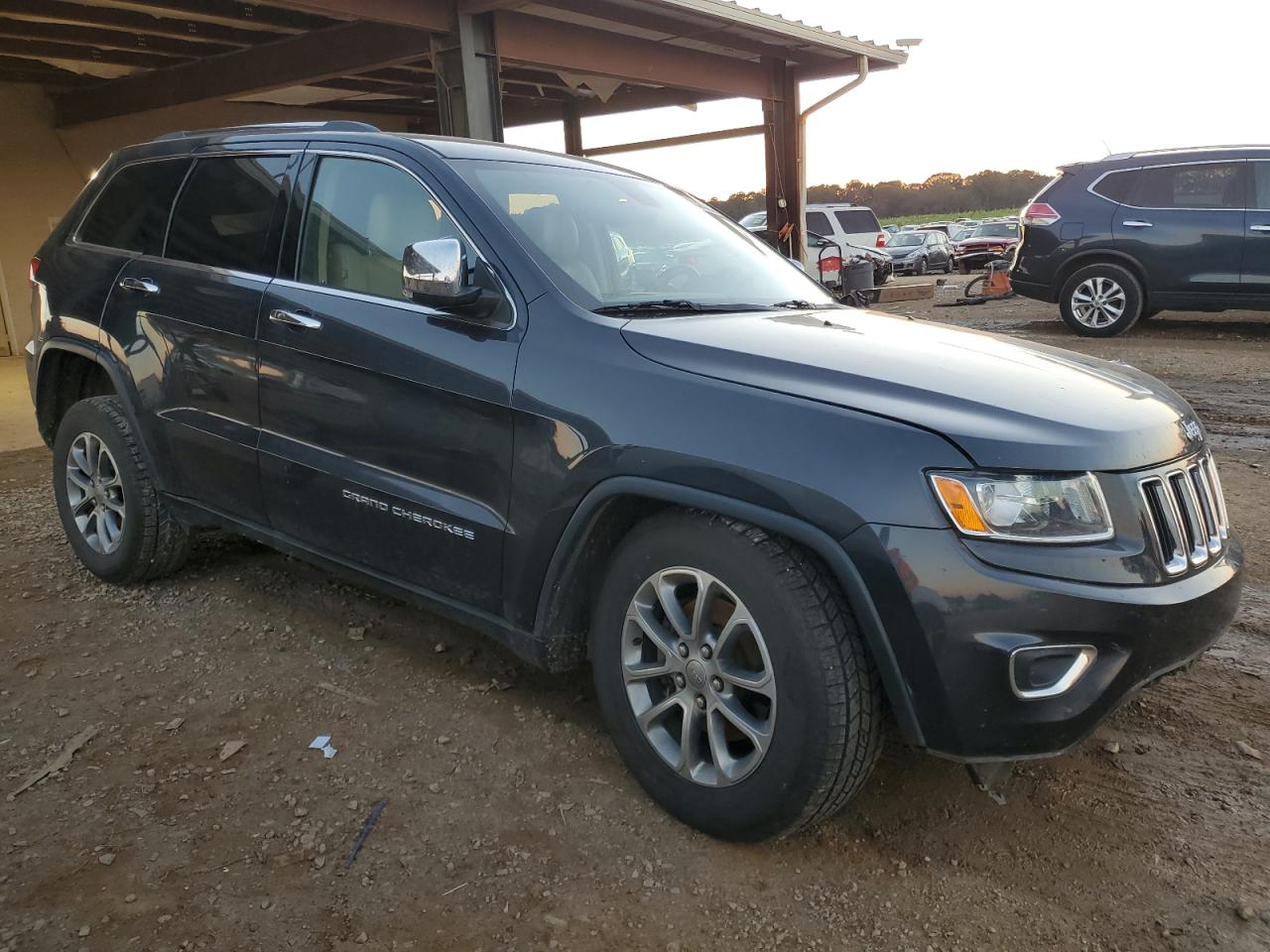 2014 Jeep Grand Cherokee - Image 4